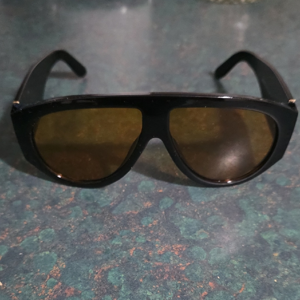 Mosanana Retro Oversized Aviator Sunglasses